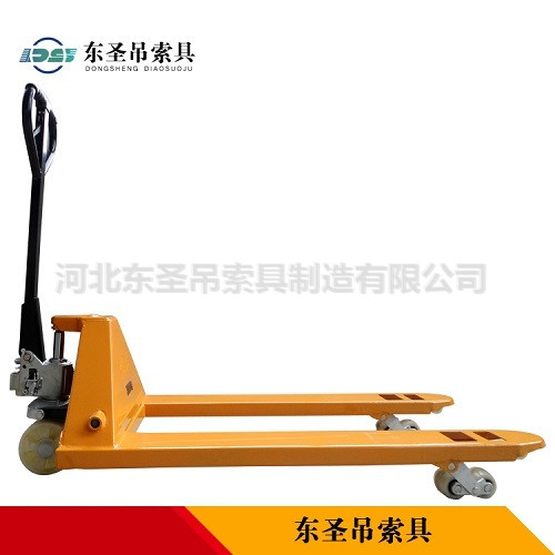 手動(dòng)液壓叉車使用--河北東圣吊索具制造有限公司--小型攪拌機(jī)|手動(dòng)叉車|液壓堆高車|手動(dòng)叉車
